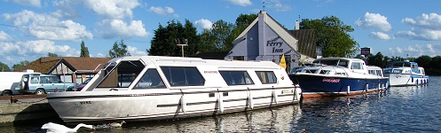 Norfolk Broads Boat Moorings at Horning