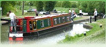 narrowboat holiday hire