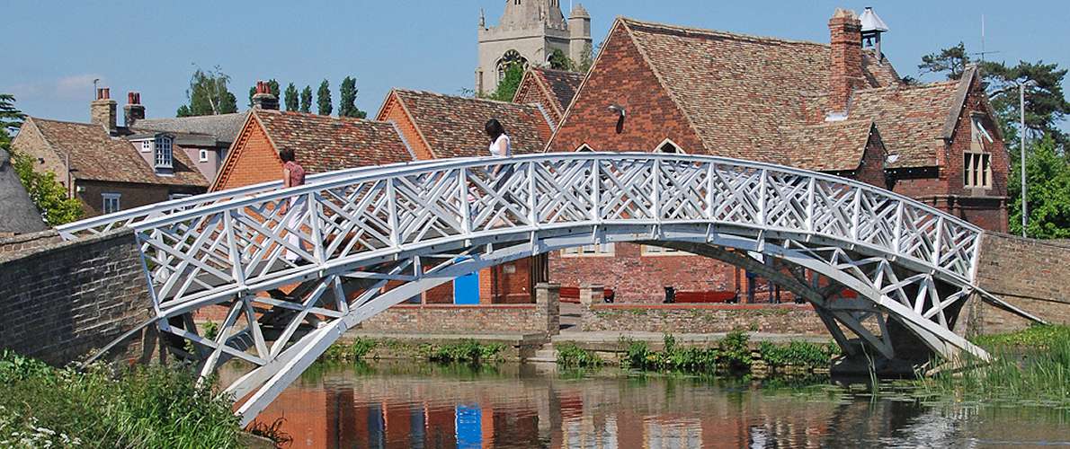Canal boat hire in Ely, Cambridgeshire