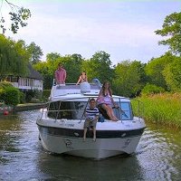 All inclusive boating holidays on the Norfolk Broads at Horning