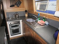 Built-in gas oven