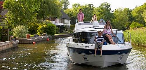 Discount Norfolk Broads Boat Hire