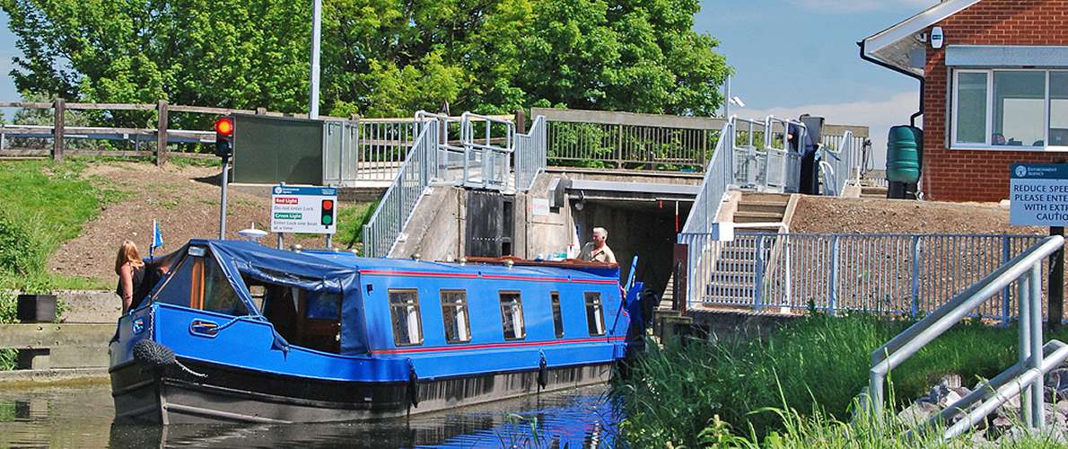 Canal boat holiday on the Fenland Waterways