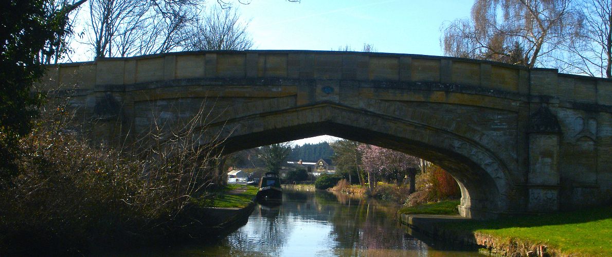 Grand Union Canal Boat Holiday