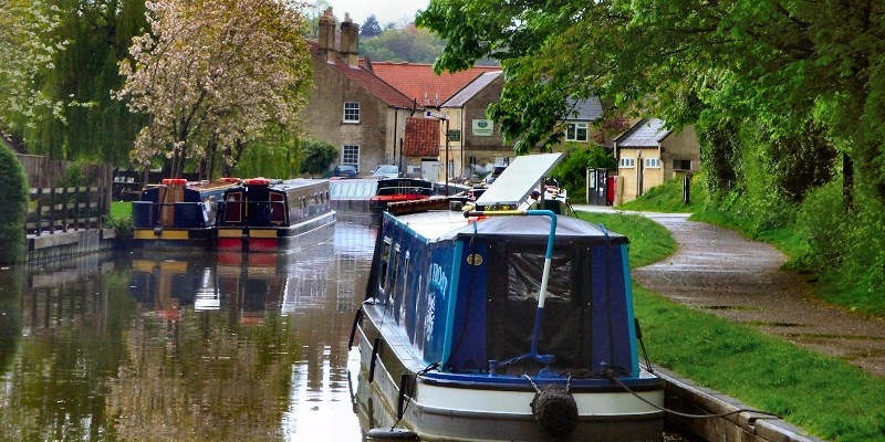 Approaching Bradford on Avon