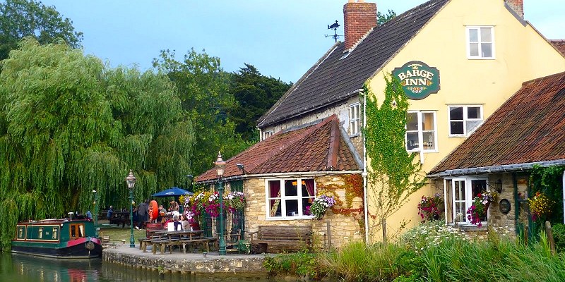 The Barge Inn at Seend