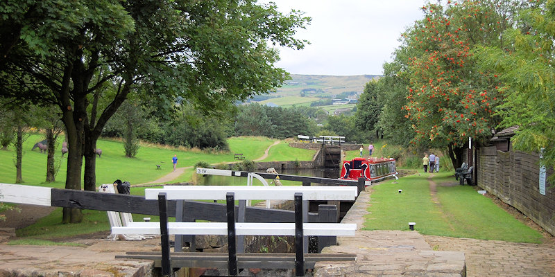 Diggle, Huddersfield Narrow west