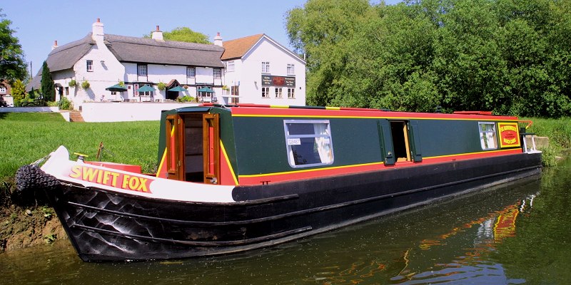 Riverside pub in the Fenlands